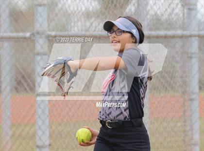 Thumbnail 1 in Sunrise Mountain vs Boulder Creek photogallery.