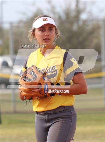 Thumbnail 1 in Sunrise Mountain vs Boulder Creek photogallery.