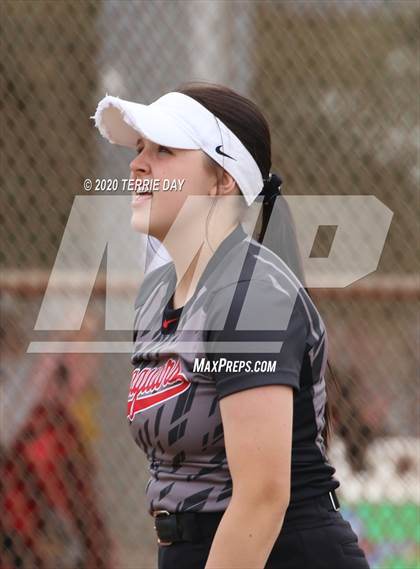 Thumbnail 3 in Sunrise Mountain vs Boulder Creek photogallery.