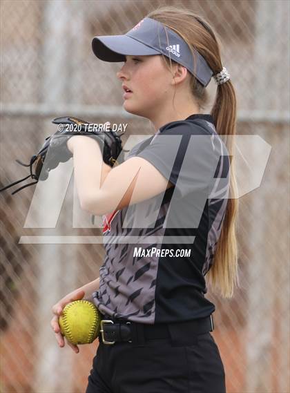 Thumbnail 1 in Sunrise Mountain vs Boulder Creek photogallery.