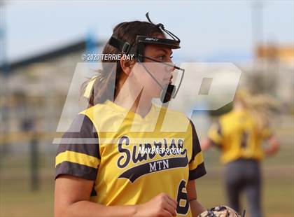 Thumbnail 3 in Sunrise Mountain vs Boulder Creek photogallery.