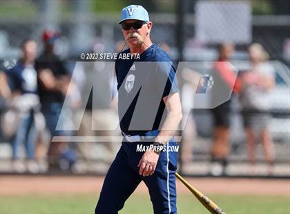 Thumbnail 2 in Regis Jesuit vs. Valor Christian (CHSAA 5A State - 2nd Round) photogallery.