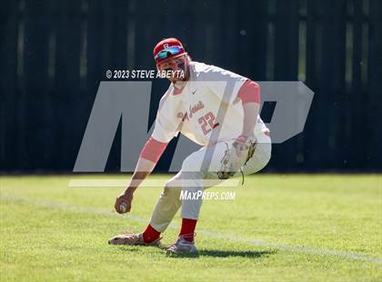 Thumbnail 1 in Regis Jesuit vs. Valor Christian (CHSAA 5A State - 2nd Round) photogallery.