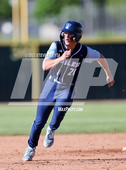Thumbnail 1 in Regis Jesuit vs. Valor Christian (CHSAA 5A State - 2nd Round) photogallery.