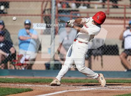 Thumbnail 3 in Regis Jesuit vs. Valor Christian (CHSAA 5A State - 2nd Round) photogallery.