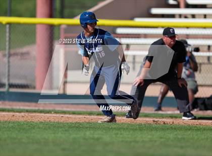 Thumbnail 2 in Regis Jesuit vs. Valor Christian (CHSAA 5A State - 2nd Round) photogallery.