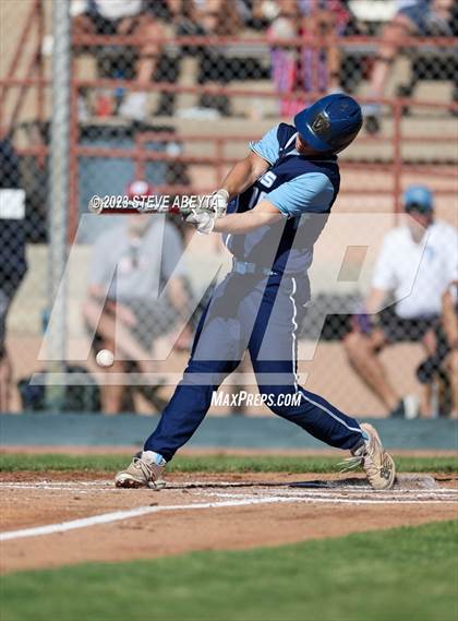 Thumbnail 3 in Regis Jesuit vs. Valor Christian (CHSAA 5A State - 2nd Round) photogallery.