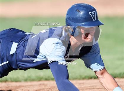 Thumbnail 1 in Regis Jesuit vs. Valor Christian (CHSAA 5A State - 2nd Round) photogallery.