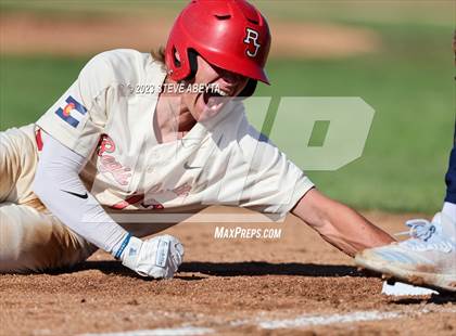 Thumbnail 2 in Regis Jesuit vs. Valor Christian (CHSAA 5A State - 2nd Round) photogallery.