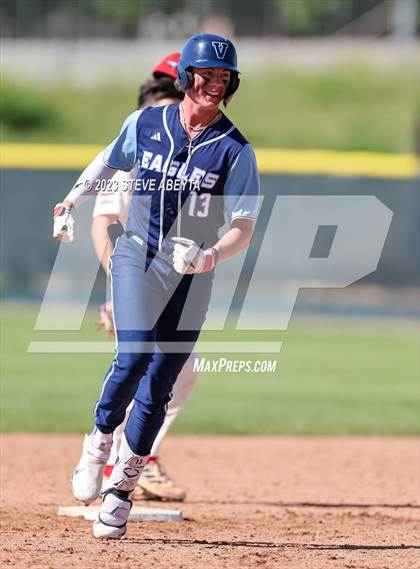 Thumbnail 3 in Regis Jesuit vs. Valor Christian (CHSAA 5A State - 2nd Round) photogallery.