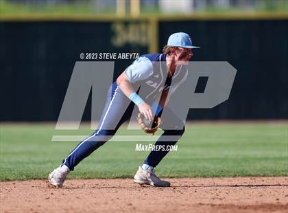 Thumbnail 2 in Regis Jesuit vs. Valor Christian (CHSAA 5A State - 2nd Round) photogallery.