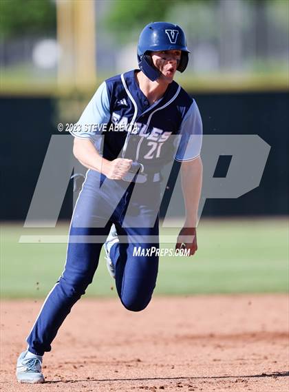 Thumbnail 2 in Regis Jesuit vs. Valor Christian (CHSAA 5A State - 2nd Round) photogallery.