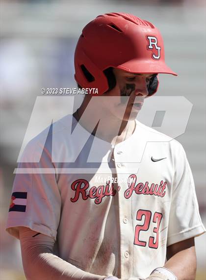 Thumbnail 2 in Regis Jesuit vs. Valor Christian (CHSAA 5A State - 2nd Round) photogallery.