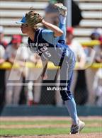 Photo from the gallery "Regis Jesuit vs. Valor Christian (CHSAA 5A State - 2nd Round)"