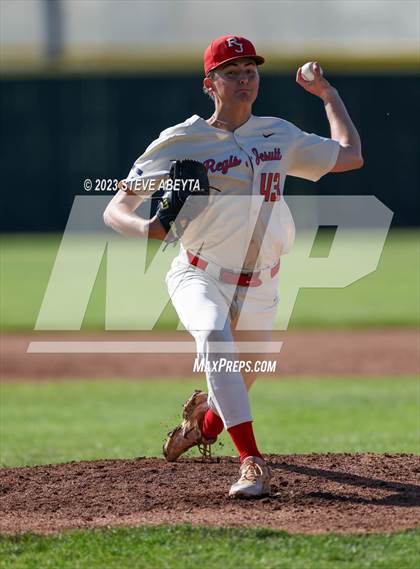 Thumbnail 1 in Regis Jesuit vs. Valor Christian (CHSAA 5A State - 2nd Round) photogallery.