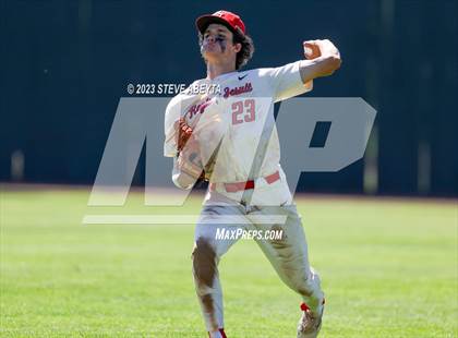 Thumbnail 2 in Regis Jesuit vs. Valor Christian (CHSAA 5A State - 2nd Round) photogallery.
