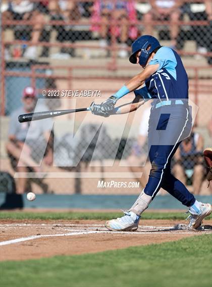 Thumbnail 1 in Regis Jesuit vs. Valor Christian (CHSAA 5A State - 2nd Round) photogallery.