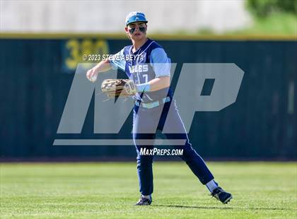 Thumbnail 2 in Regis Jesuit vs. Valor Christian (CHSAA 5A State - 2nd Round) photogallery.
