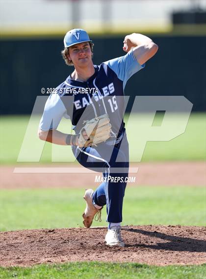 Thumbnail 1 in Regis Jesuit vs. Valor Christian (CHSAA 5A State - 2nd Round) photogallery.