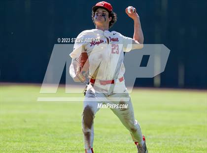 Thumbnail 1 in Regis Jesuit vs. Valor Christian (CHSAA 5A State - 2nd Round) photogallery.