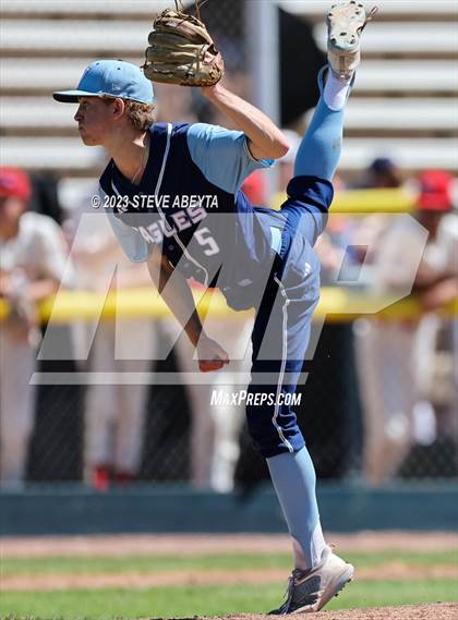 Thumbnail 2 in Regis Jesuit vs. Valor Christian (CHSAA 5A State - 2nd Round) photogallery.
