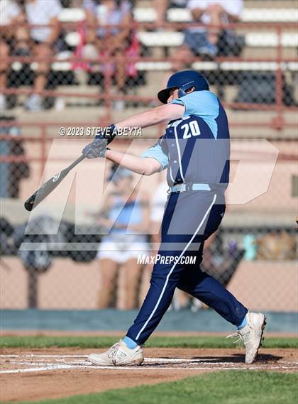Thumbnail 2 in Regis Jesuit vs. Valor Christian (CHSAA 5A State - 2nd Round) photogallery.
