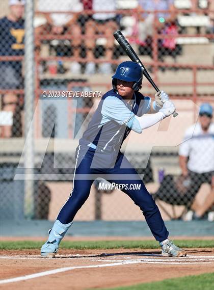 Thumbnail 1 in Regis Jesuit vs. Valor Christian (CHSAA 5A State - 2nd Round) photogallery.