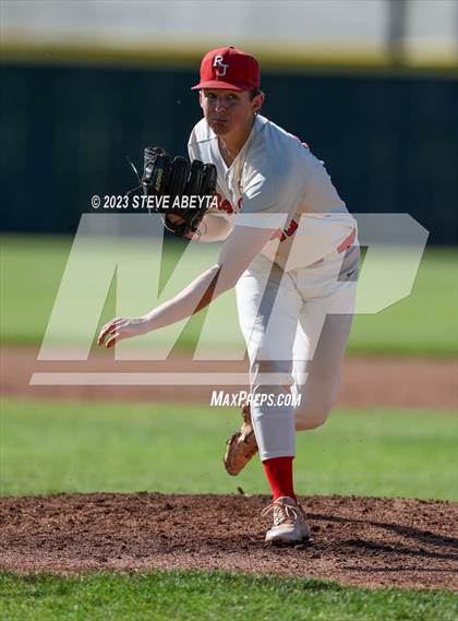 Thumbnail 2 in Regis Jesuit vs. Valor Christian (CHSAA 5A State - 2nd Round) photogallery.