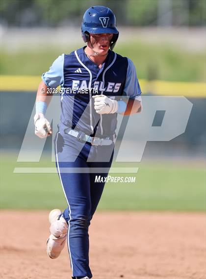 Thumbnail 1 in Regis Jesuit vs. Valor Christian (CHSAA 5A State - 2nd Round) photogallery.