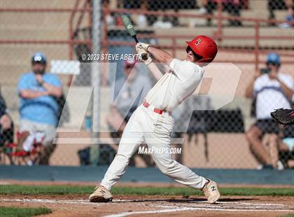 Thumbnail 3 in Regis Jesuit vs. Valor Christian (CHSAA 5A State - 2nd Round) photogallery.