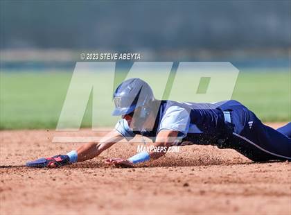 Thumbnail 3 in Regis Jesuit vs. Valor Christian (CHSAA 5A State - 2nd Round) photogallery.