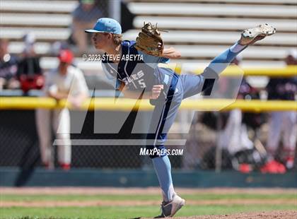 Thumbnail 2 in Regis Jesuit vs. Valor Christian (CHSAA 5A State - 2nd Round) photogallery.