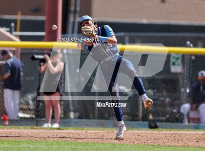 Thumbnail 1 in Regis Jesuit vs. Valor Christian (CHSAA 5A State - 2nd Round) photogallery.