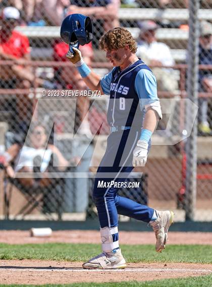 Thumbnail 2 in Regis Jesuit vs. Valor Christian (CHSAA 5A State - 2nd Round) photogallery.