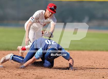 Thumbnail 2 in Regis Jesuit vs. Valor Christian (CHSAA 5A State - 2nd Round) photogallery.