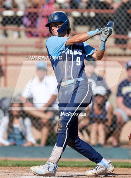 Thumbnail 3 in Regis Jesuit vs. Valor Christian (CHSAA 5A State - 2nd Round) photogallery.