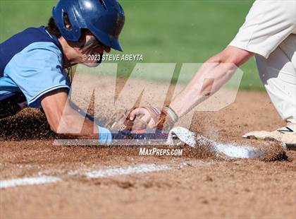 Thumbnail 2 in Regis Jesuit vs. Valor Christian (CHSAA 5A State - 2nd Round) photogallery.