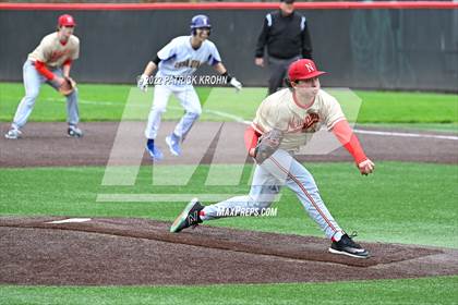 Thumbnail 2 in Newport - Bellevue @ Issaquah (District 1/2 4A Playoff) photogallery.