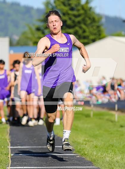 Thumbnail 2 in JV: Jesuit @ Sunset (Long Jump) photogallery.