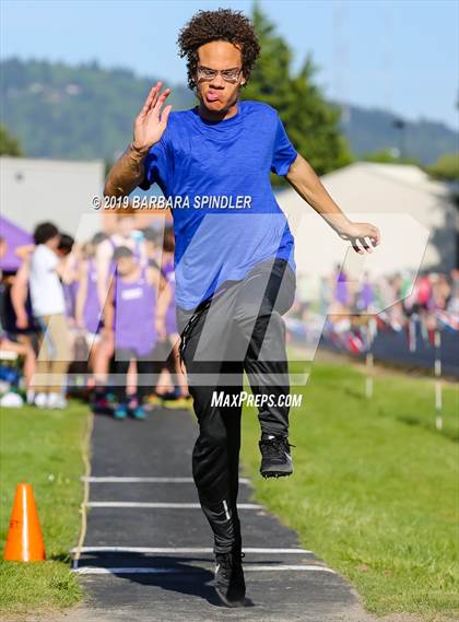 Thumbnail 3 in JV: Jesuit @ Sunset (Long Jump) photogallery.