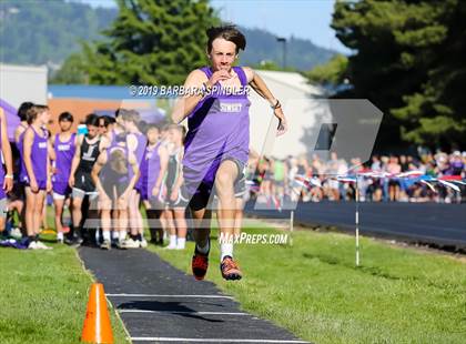 Thumbnail 3 in JV: Jesuit @ Sunset (Long Jump) photogallery.