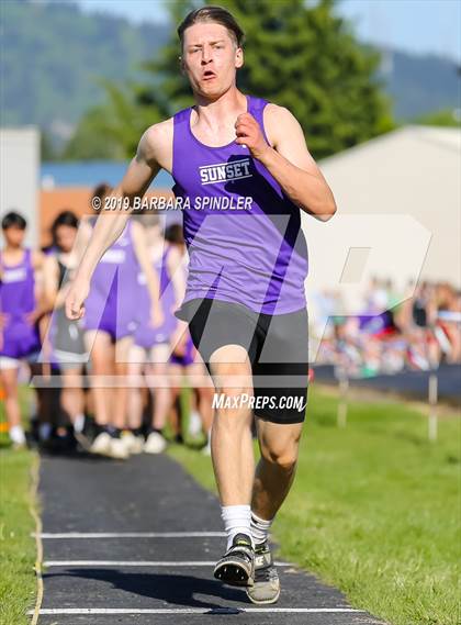 Thumbnail 3 in JV: Jesuit @ Sunset (Long Jump) photogallery.