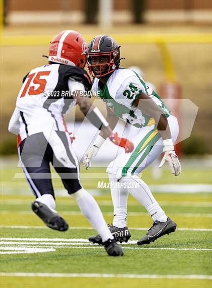 Thumbnail 3 in Shrine Bowl of the Carolinas photogallery.