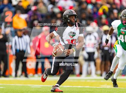 Thumbnail 2 in Shrine Bowl of the Carolinas photogallery.
