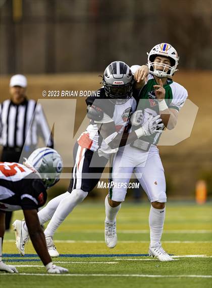 Thumbnail 2 in Shrine Bowl of the Carolinas photogallery.