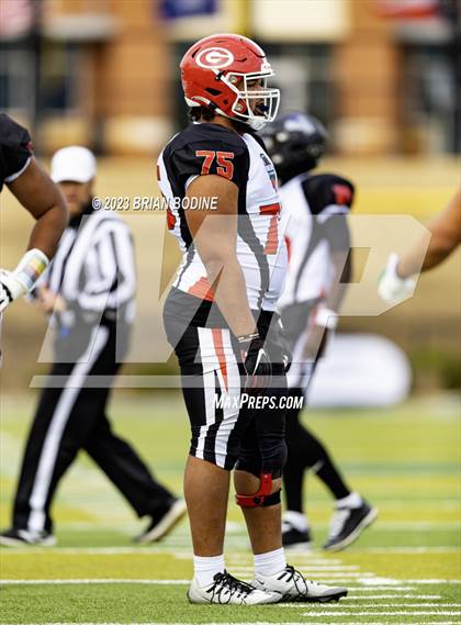 Thumbnail 1 in Shrine Bowl of the Carolinas photogallery.