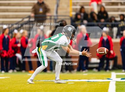 Thumbnail 1 in Shrine Bowl of the Carolinas photogallery.
