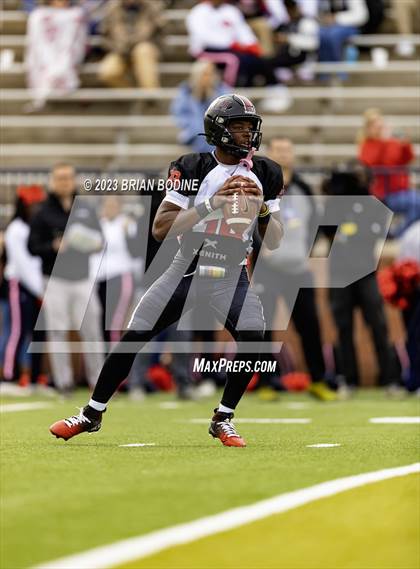 Thumbnail 1 in Shrine Bowl of the Carolinas photogallery.
