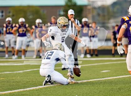 Thumbnail 3 in Lloyd Memorial @ Campbell County photogallery.