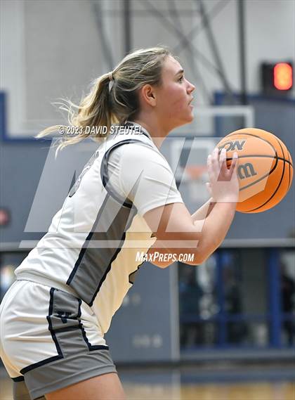 Thumbnail 2 in Cosumnes Oaks @ Vista del Lago (CIF SJS D2 Playoff) photogallery.